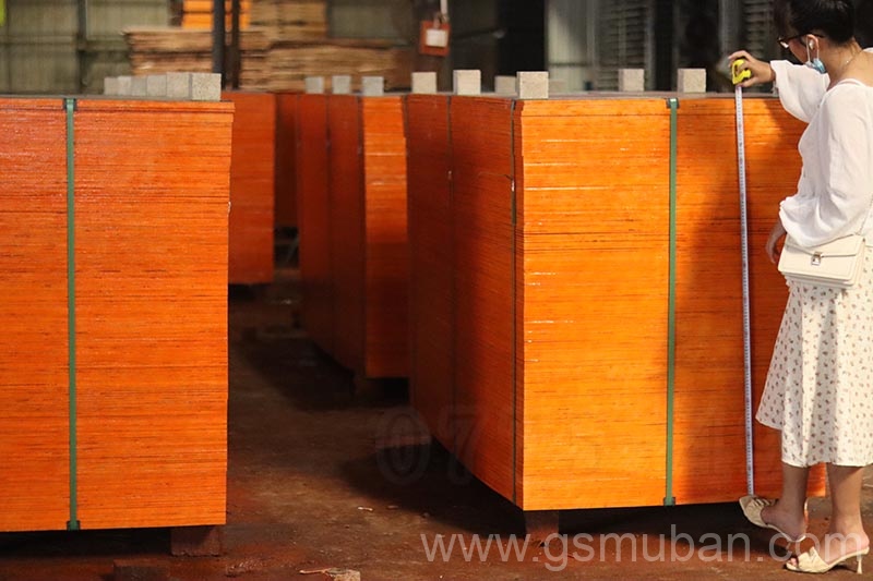 在廣西采購建筑模板的三種正確打開方式